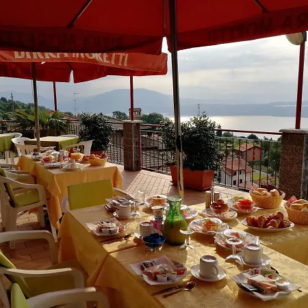 Hotel Colli Fioriti Nebbiuno